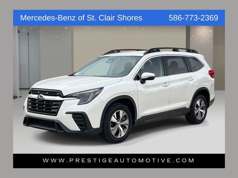 Used 2023 Subaru Ascent Premium w/ Convenience Package image 1