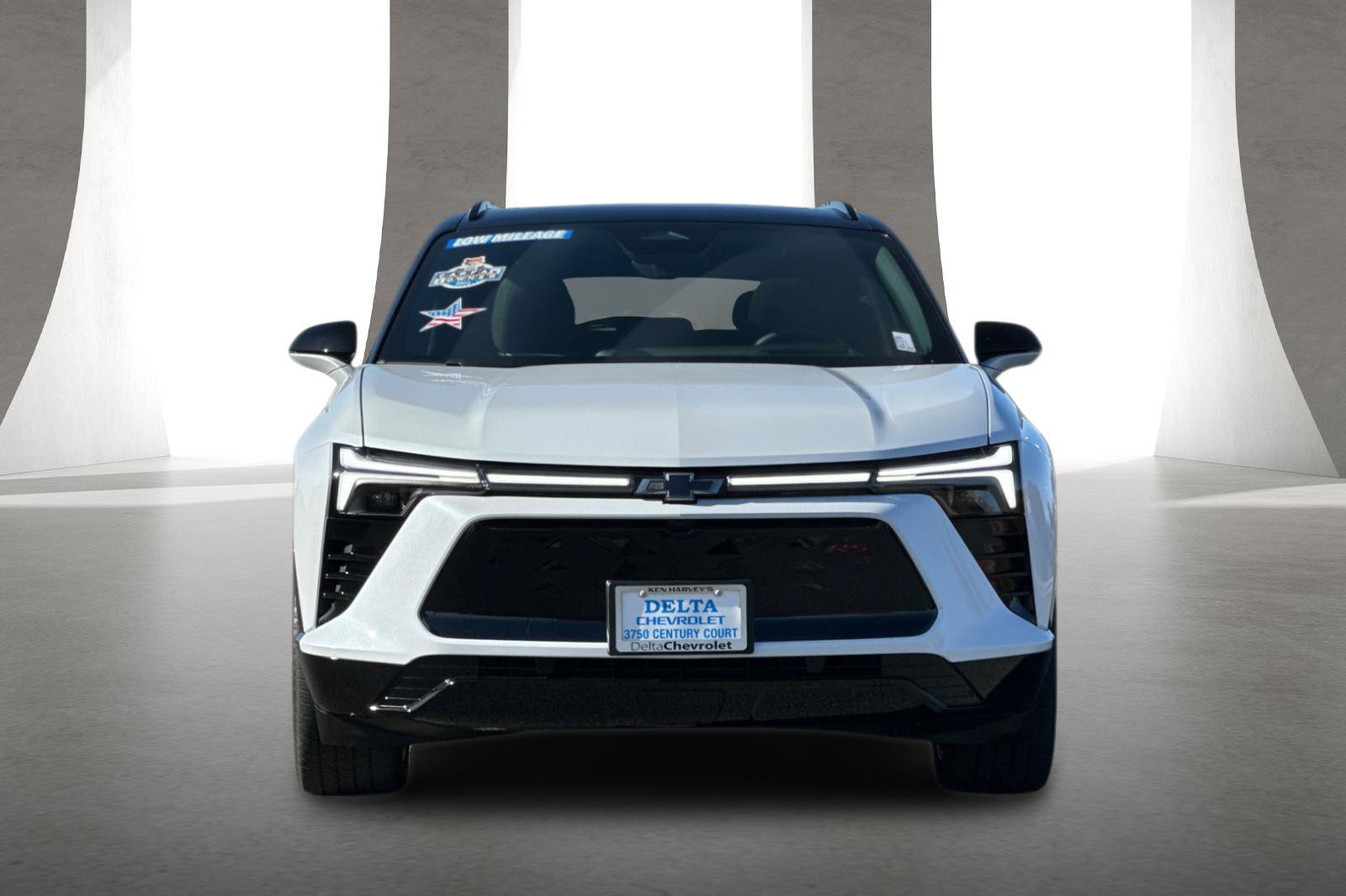 Used 2026 Chevrolet Blazer EV RS FWD image 9