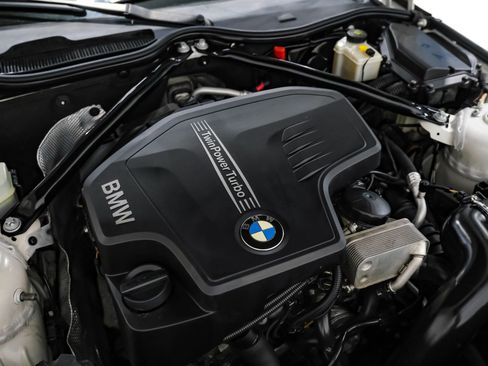 Used 2016 BMW Z4 sDrive28i w/ Technology Package RWD image 51