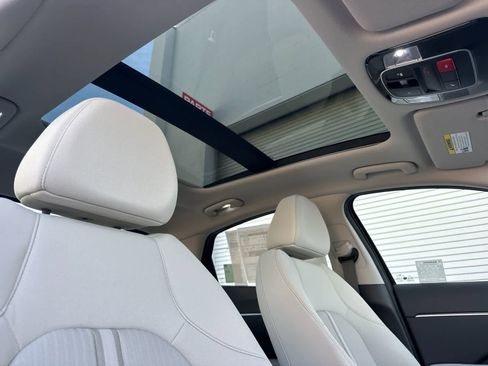 New 2026 Hyundai Sonata SEL image 17