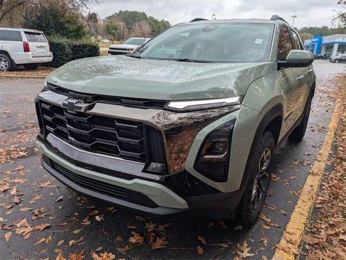 New 2026 Chevrolet Equinox ACTIV image 5