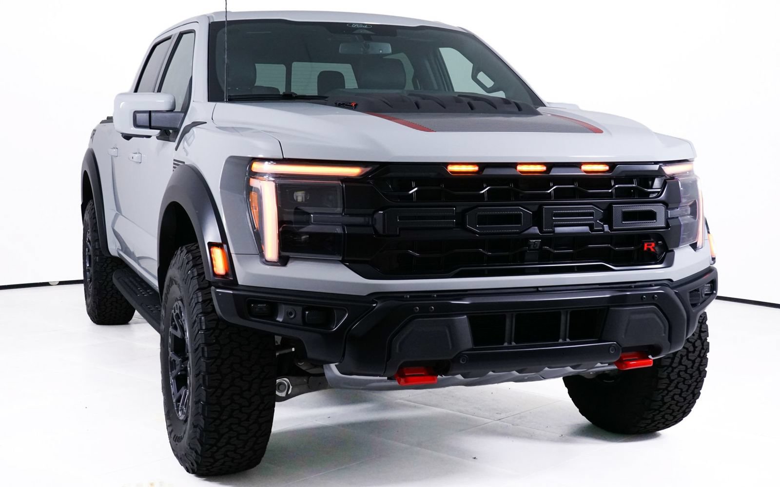 Used 2026 Ford F150 Raptor w/ Equipment Group 803A Raptor R AWD/4WD image 17