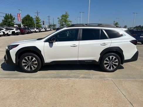 Used 2025 Subaru Outback Limited w/ Popular Package #2 AWD/4WD image 4