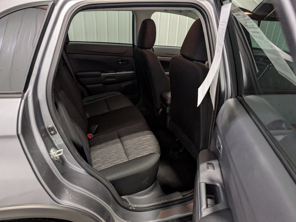 Used 2026 Mitsubishi Outlander Sport ES AWD/4WD image 24