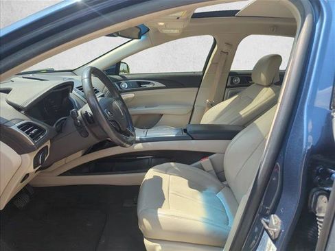 Used 2019 Lincoln MKZ Reserve w/ Luxury Package FWD image 18
