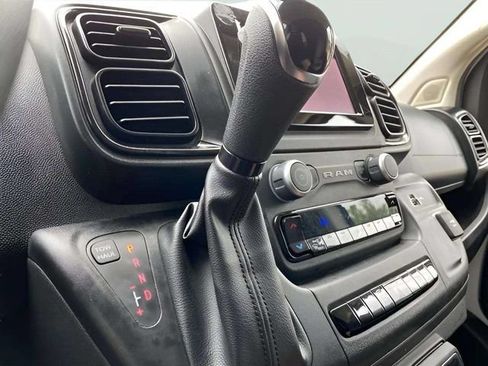 Used 2025 RAM ProMaster 2500 w/ Convenience Group FWD image 49