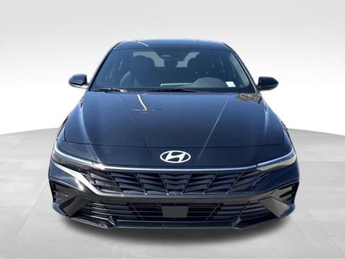 New 2026 Hyundai Elantra SEL Sport Premium FWD image 8