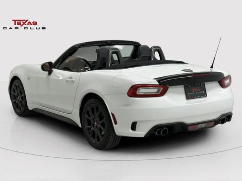Used 2017 FIAT 124 Spider Abarth image 5