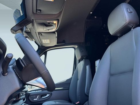 New 2026 Mercedes-Benz Sprinter 2500 image 13