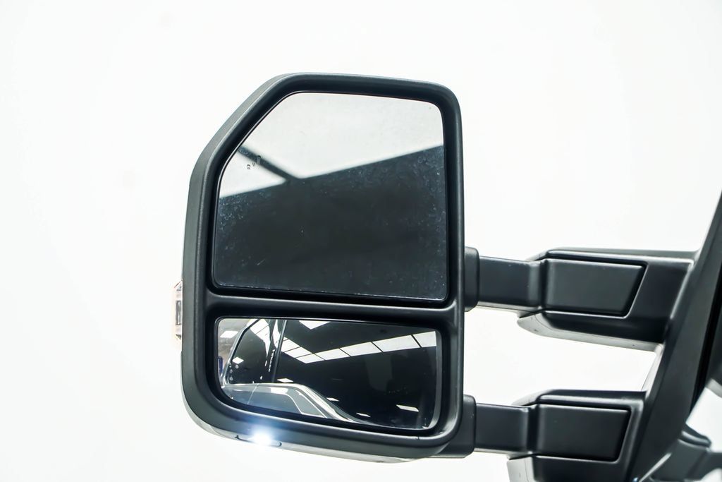 Used 2024 Ford F350 Platinum AWD/4WD image 22