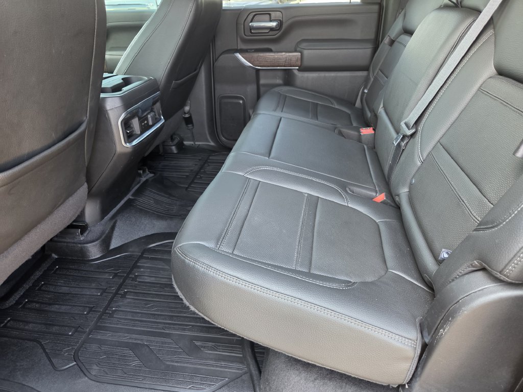 Used 2022 GMC Sierra 2500 Denali AWD/4WD image 16