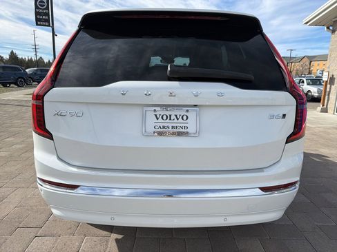 New 2026 Volvo XC90 B6 Plus w/ Protection Package Premier image 5