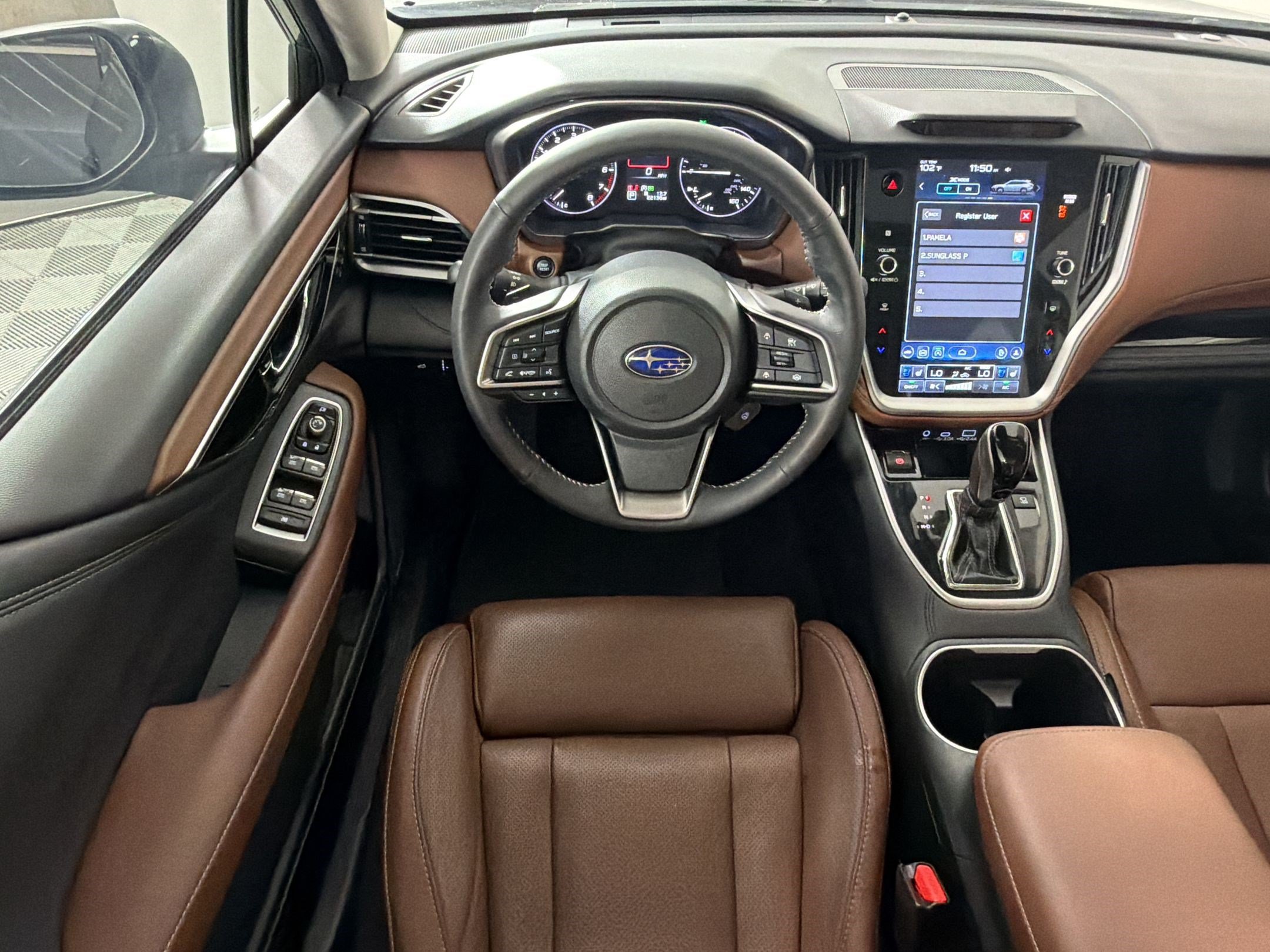 Used 2025 Subaru Outback Touring AWD/4WD image 31