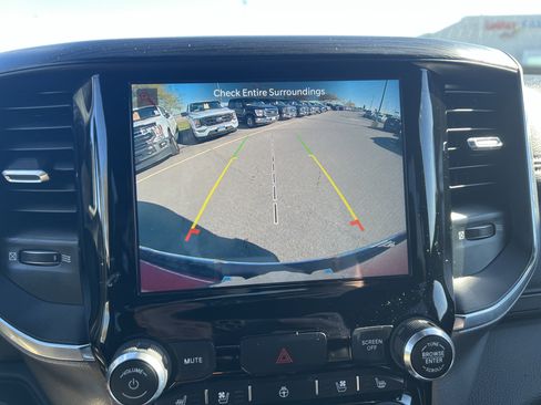 Used 2024 RAM 1500 Laramie image 23