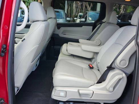 New 2026 Honda Odyssey EX-L image 7