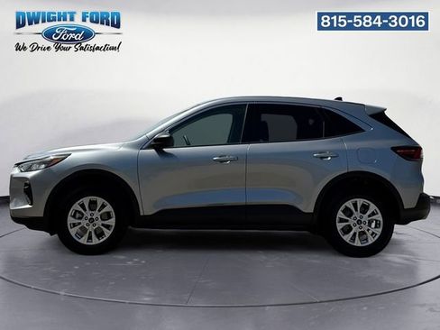 Used 2024 Ford Escape Active w/ Tech Pack #1 AWD/4WD image 2