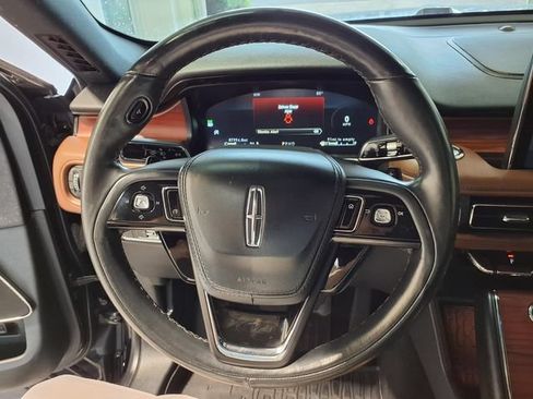 Used 2022 Lincoln Aviator Reserve w/ Elements Package Plus AWD/4WD image 9