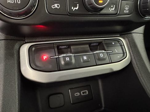 Used 2023 GMC Acadia SLE w/ Driver Convenience Package AWD/4WD image 22