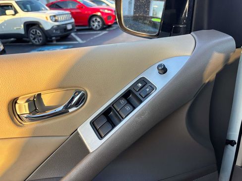 Used 2013 Nissan Murano SL image 14