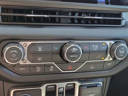 New 2026 Jeep Wrangler Sport AWD/4WD image 21