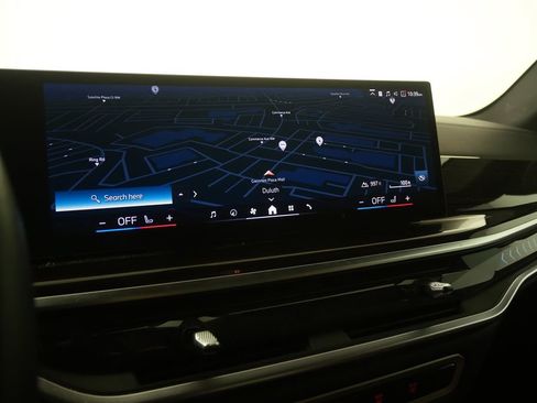 Certified 2024 BMW X5 xDrive50e w/ Premium Package image 22