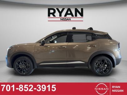 New 2026 Nissan Kicks SR w/ Cold Weather Package