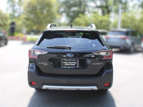 Used 2024 Subaru Outback Limited AWD/4WD image 8