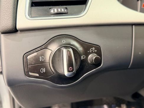 Used 2011 Audi S4 Prestige image 25