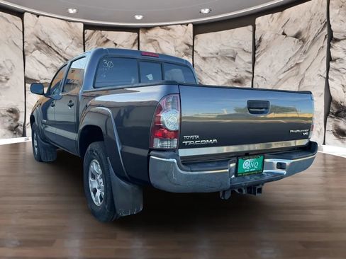 Used 2011 Toyota Tacoma PreRunner w/ TRD Off-Road Pkg w/JBL Audio RWD image 8