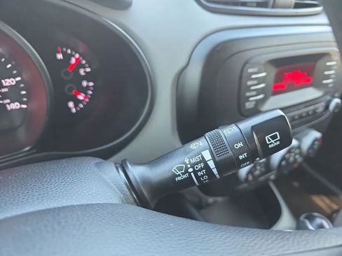 Used 2014 Kia Soul image 23