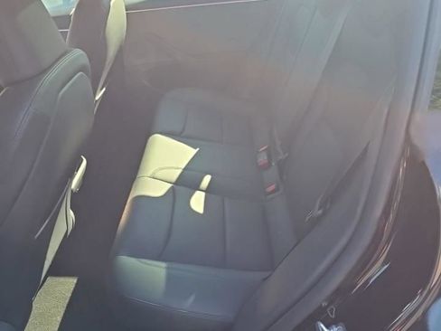 Used 2024 Tesla Model 3 Long Range RWD image 9