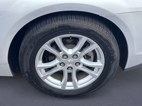 Used 2014 Chevrolet Camaro LT RWD image 9