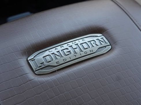 Used 2019 RAM 1500 Limited RWD image 43