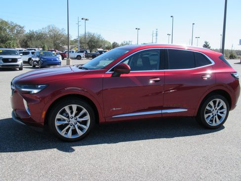 Used 2023 Buick Envision Avenir FWD image 4