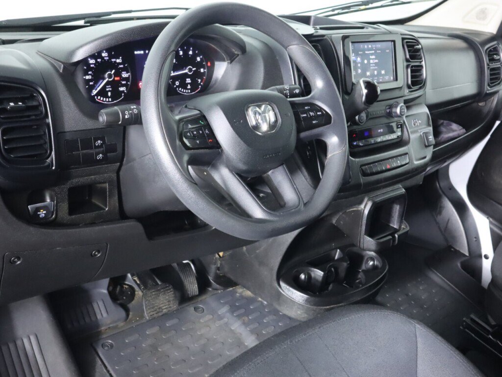 Used 2023 RAM ProMaster 2500 FWD image 9