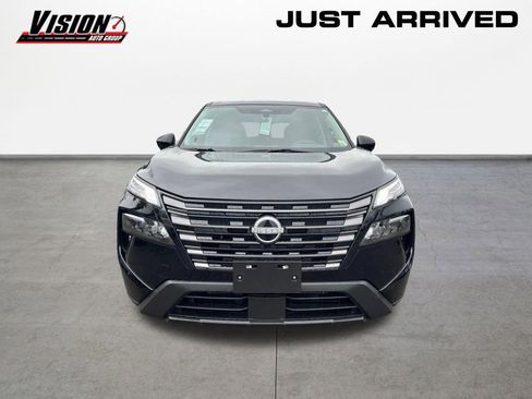 New 2026 Nissan Rogue SV w/ Cold Weather Package AWD/4WD image 2