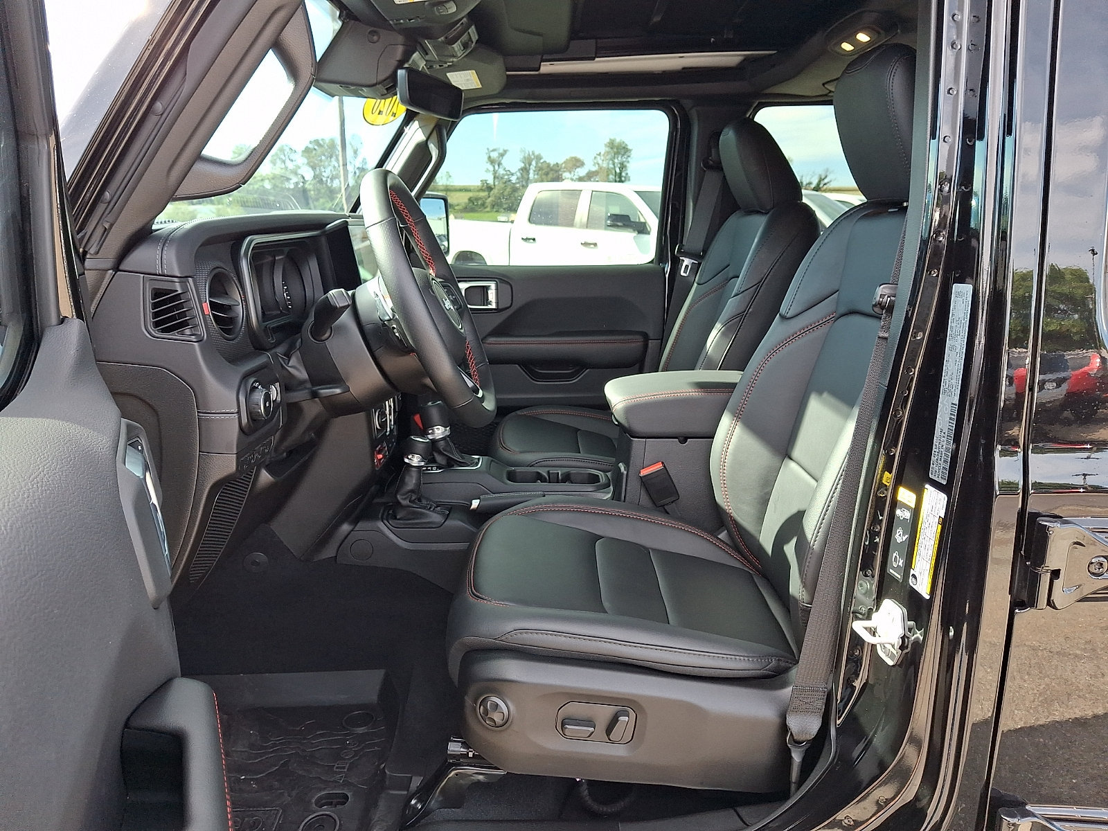Used 2026 Jeep Wrangler Unlimited Rubicon 392 w/ Quick Order Package 27X Moab AWD/4WD image 14