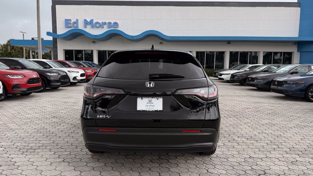 Used 2025 Honda HR-V LX image 11