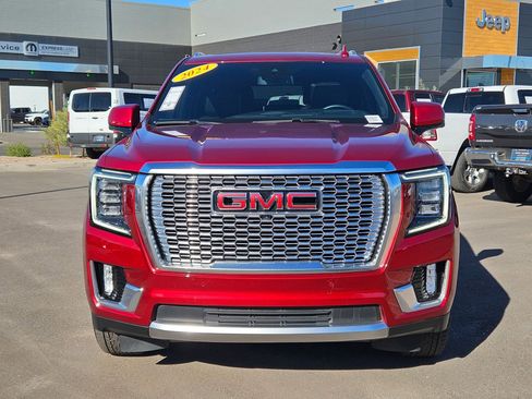 Used 2024 GMC Yukon Denali w/ Max Trailering Package image 8