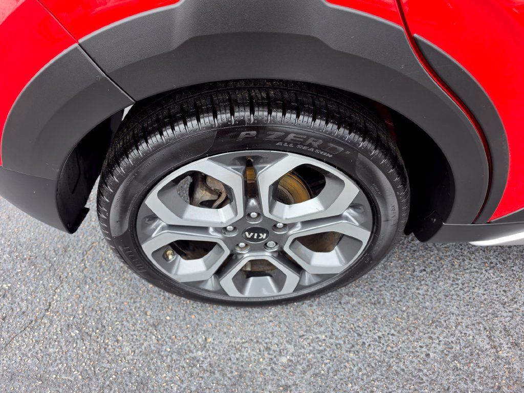 Used 2020 Kia Soul X-Line FWD image 9