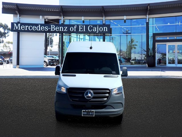 New 2025 Mercedes-Benz eSprinter 170 Cargo image 2