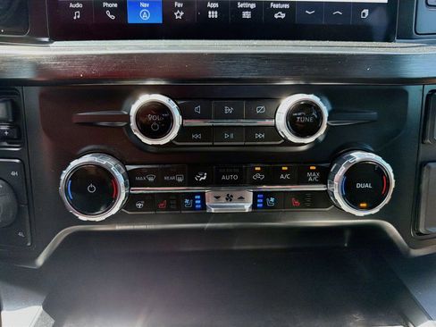 Certified 2023 Ford F250 Lariat w/ Lariat Ultimate Package AWD/4WD image 21