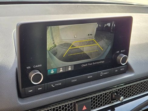 Used 2023 Honda Civic EX-L image 11