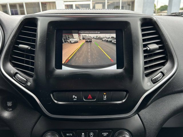 Used 2021 Jeep Cherokee Latitude Lux w/ Sun & Sound Group AWD/4WD image 49