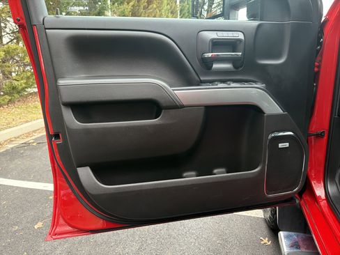 Used 2017 Chevrolet Silverado 2500 LTZ w/ LTZ Plus Package image 14