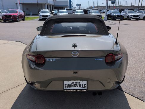 Used 2023 MAZDA MX-5 Miata Grand Touring RWD image 6