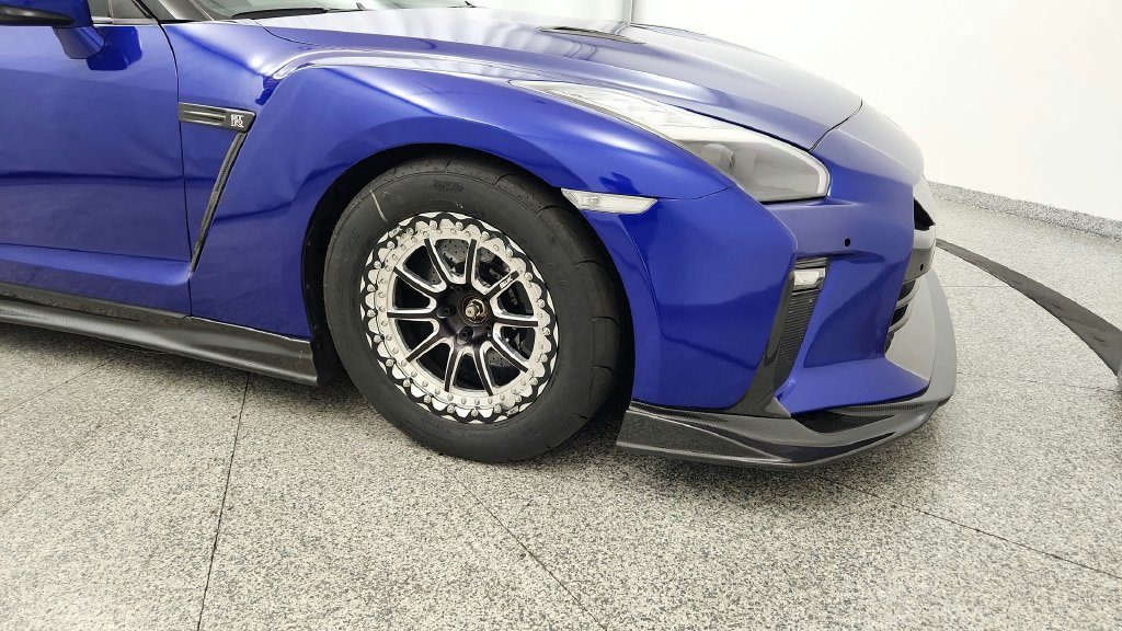 Used 2014 Nissan GT-R Black Edition AWD/4WD image 37