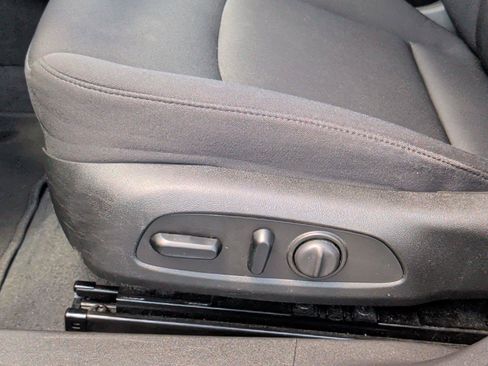 Used 2023 Chevrolet Malibu LT FWD image 11