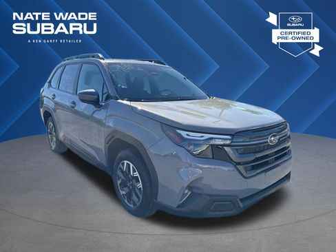 Certified 2026 Subaru Forester Premium AWD/4WD image 1