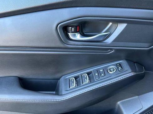 Used 2024 Honda Accord Sport image 8